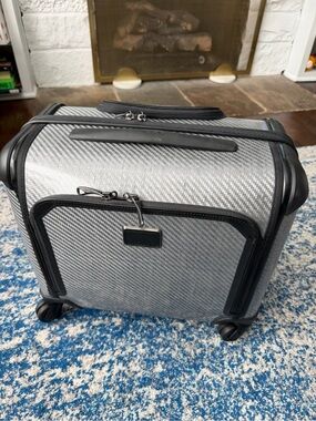 Tumi Compact Carry-On Alpha Spinner